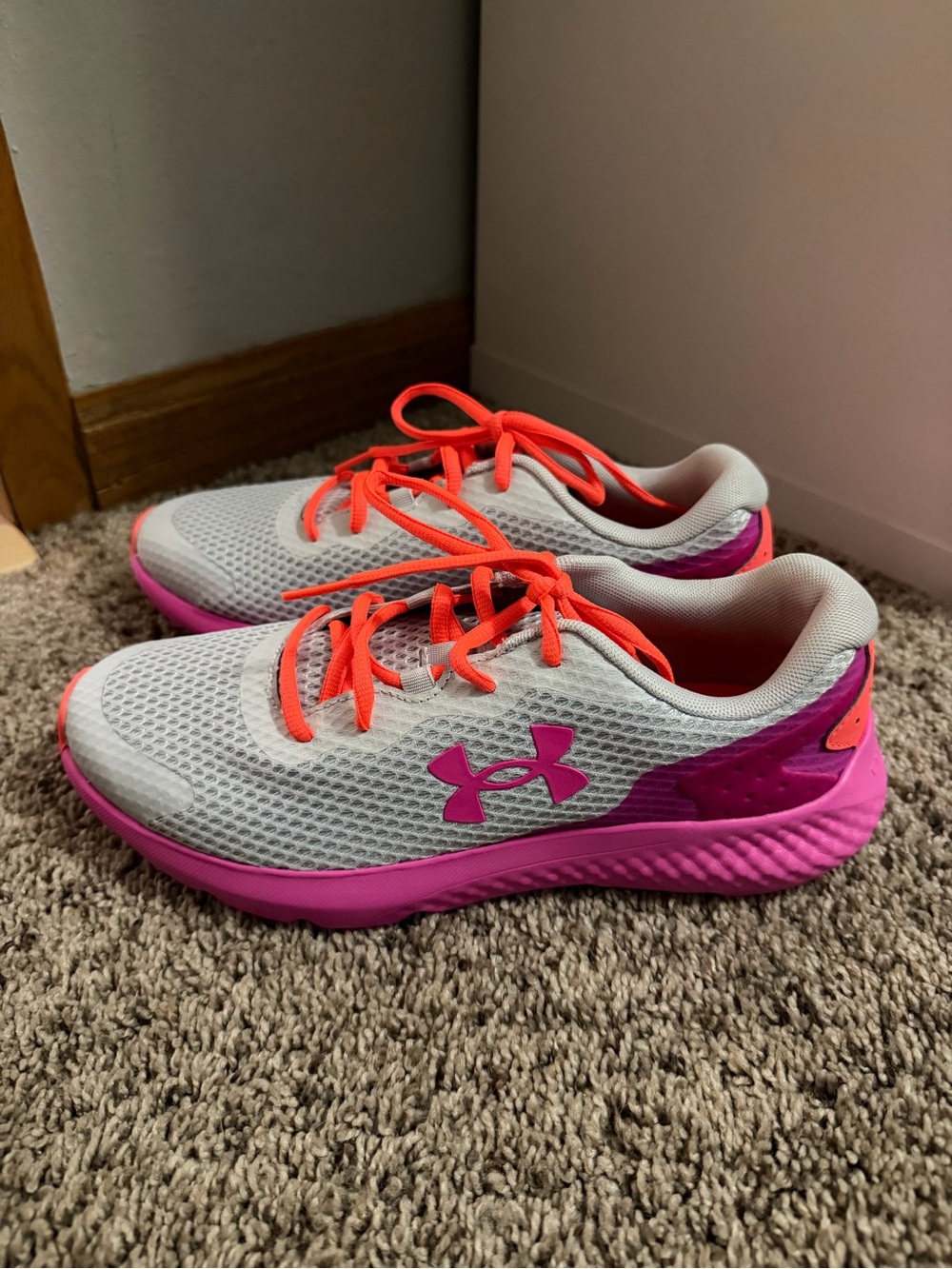 Under Armour Girls' Charged Rogue 3 Running Shoes